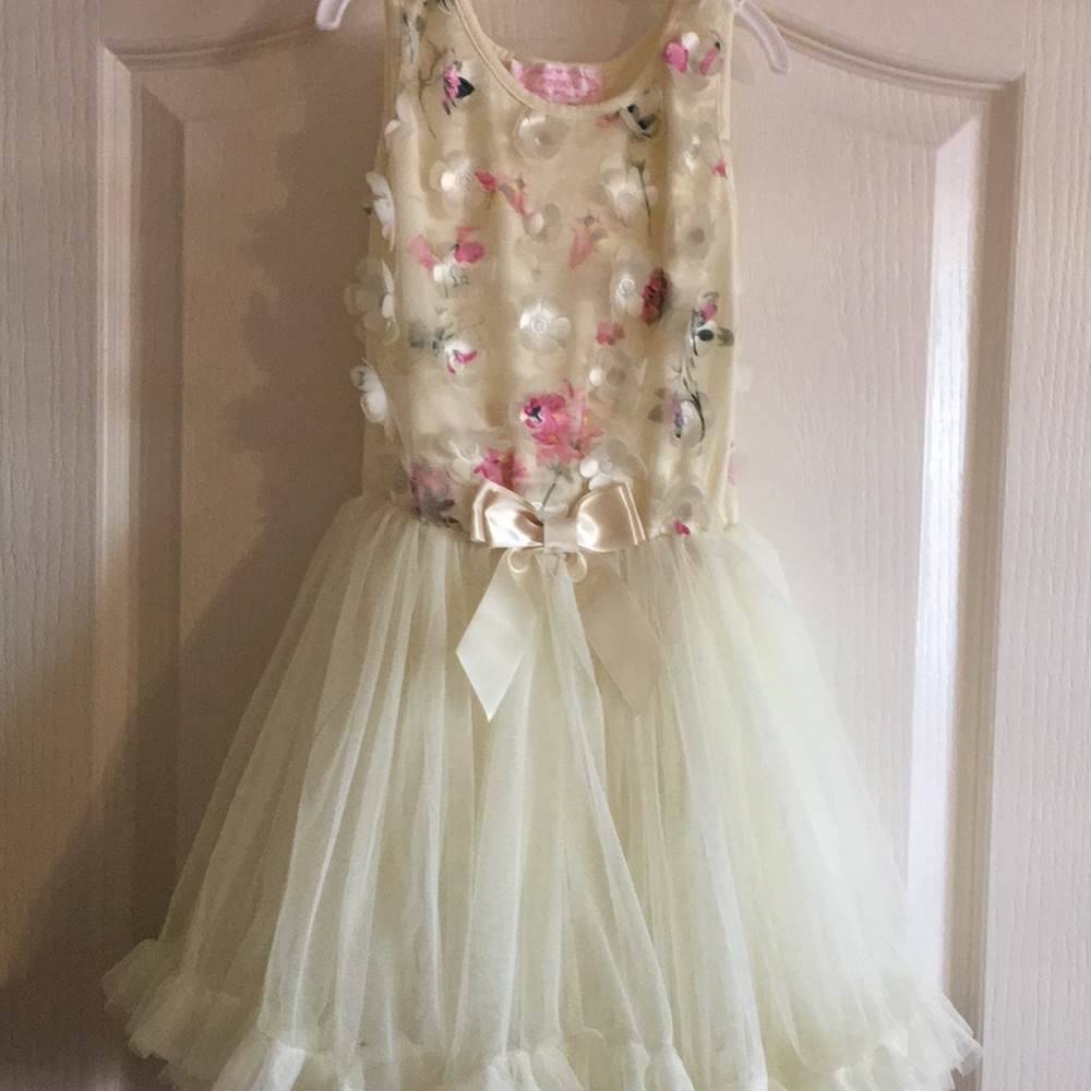 Popatu girls dress size 5/6